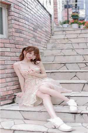 嫡女倾城,傲娇世子总想入赘侯门阅读全集